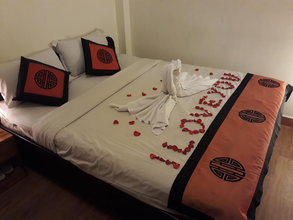 Pink Tulip Hotel Hô Chi Minh-Ville Extérieur photo